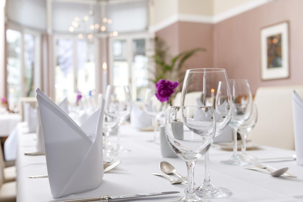 Tryp By Wyndham Hotel Stadtoldendorf Bagian luar foto
