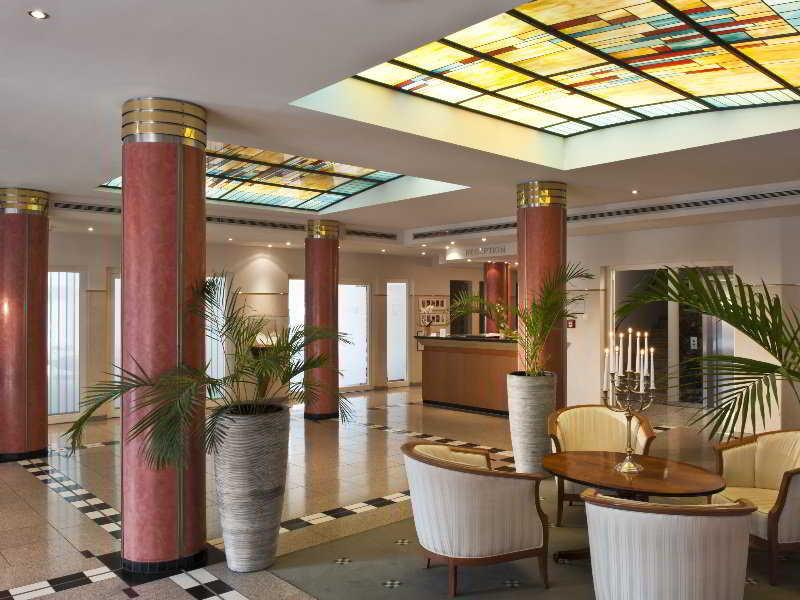 Tryp By Wyndham Hotel Stadtoldendorf Bagian luar foto