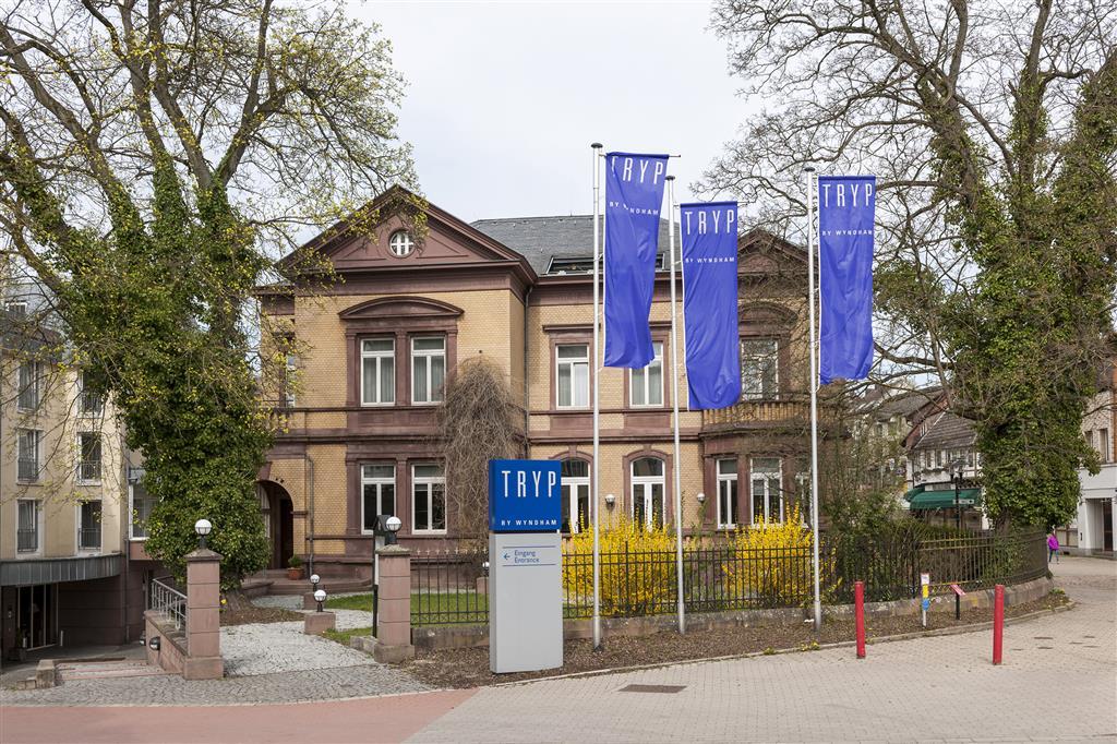 Tryp By Wyndham Hotel Stadtoldendorf Bagian luar foto