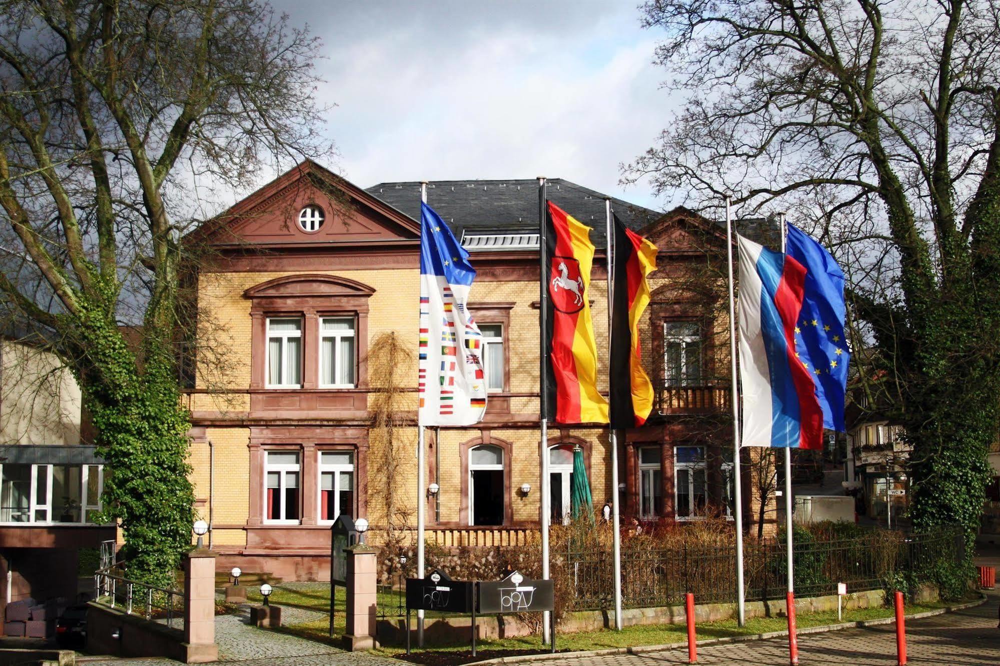 Tryp By Wyndham Hotel Stadtoldendorf Bagian luar foto