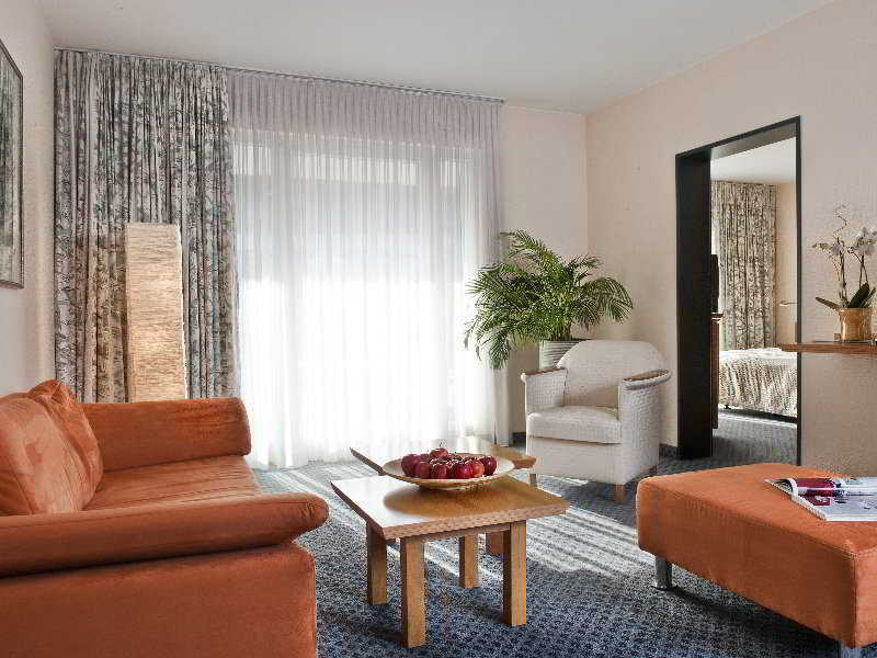 Tryp By Wyndham Hotel Stadtoldendorf Bagian luar foto
